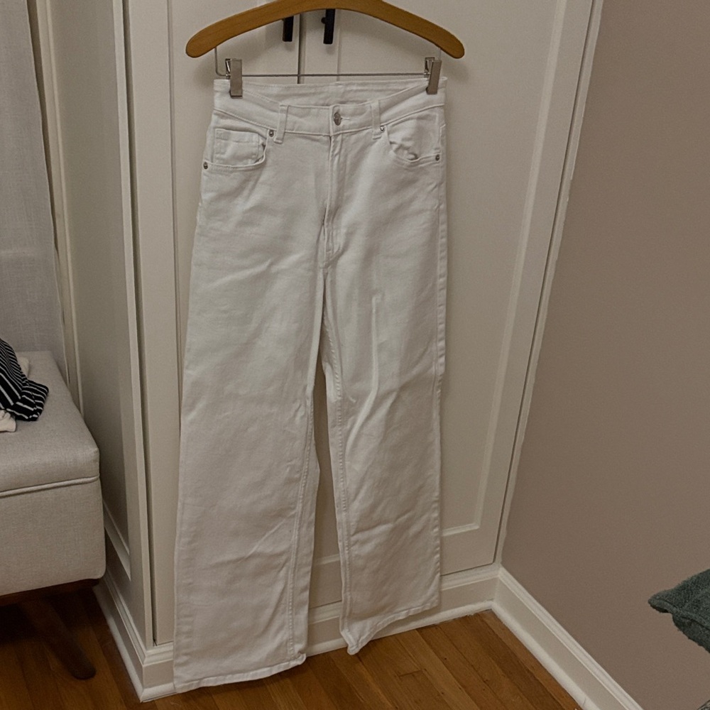 H&M Classic White Women's Jeans